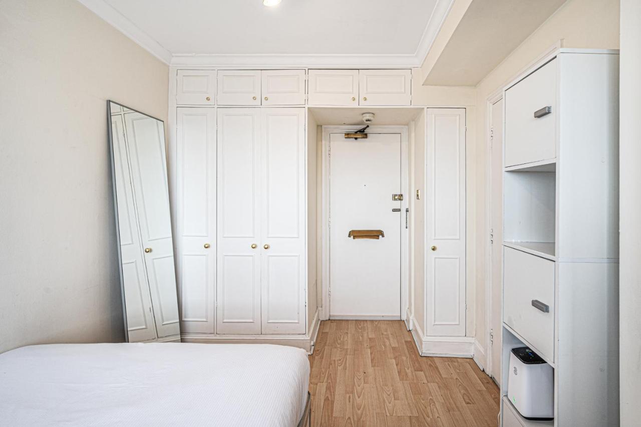 South Kensington Excellent Location Studio At Chelsea Cloister Hotel London Exterior foto